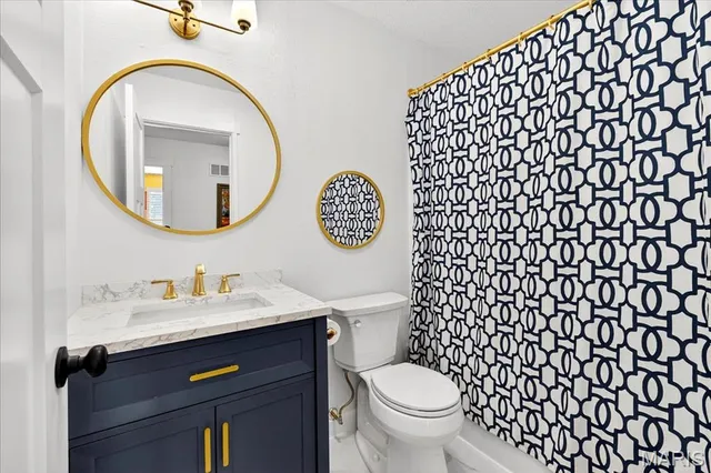 $349,500 | 1064 Apricot Drive, St. Charles, MO 63301