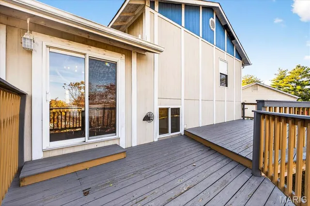 $349,500 | 1064 Apricot Drive, St. Charles, MO 63301