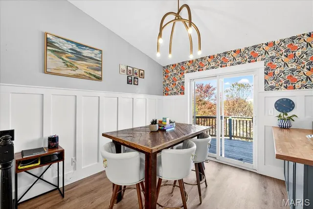 $349,500 | 1064 Apricot Drive, St. Charles, MO 63301