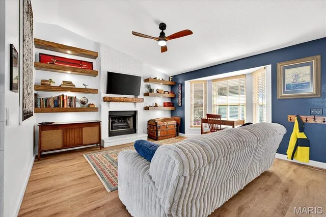 $349,500 | 1064 Apricot Drive, St. Charles, MO 63301