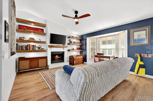 $349,500 | 1064 Apricot Drive, St. Charles, MO 63301