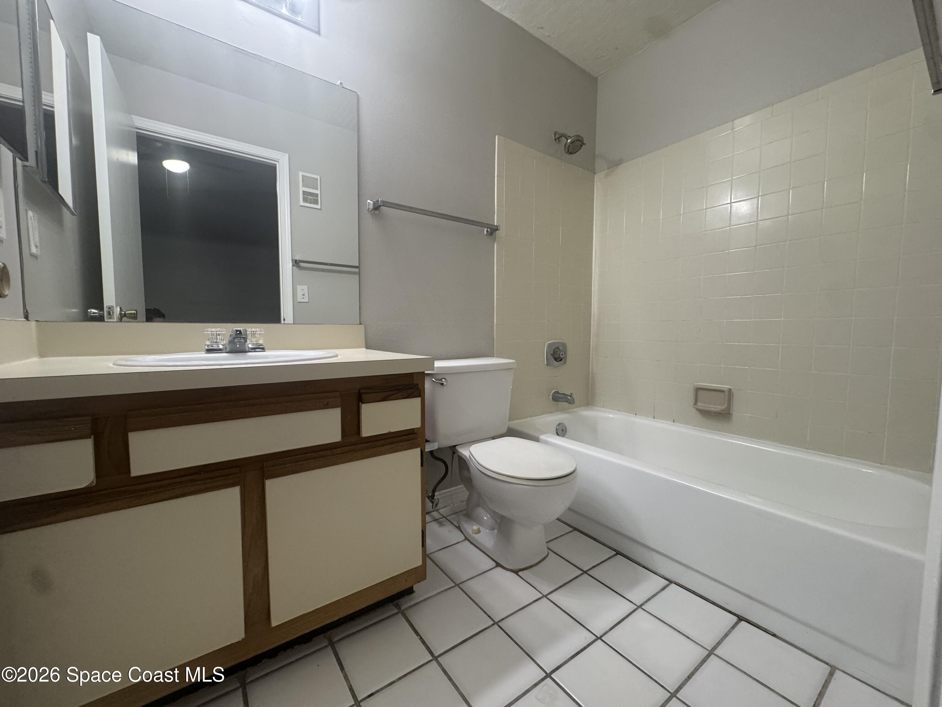 7667 North Wickham Road, Unit 1320 Melbourne, FL 32940 - Photo 14 of 20 IMG_7065