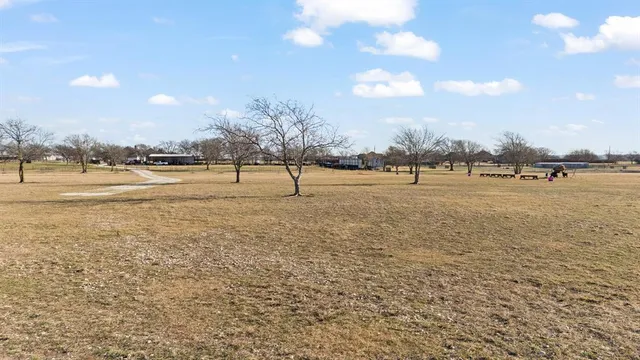 $1,200,000 | 500 County Road 1105, Rio Vista, TX 76093