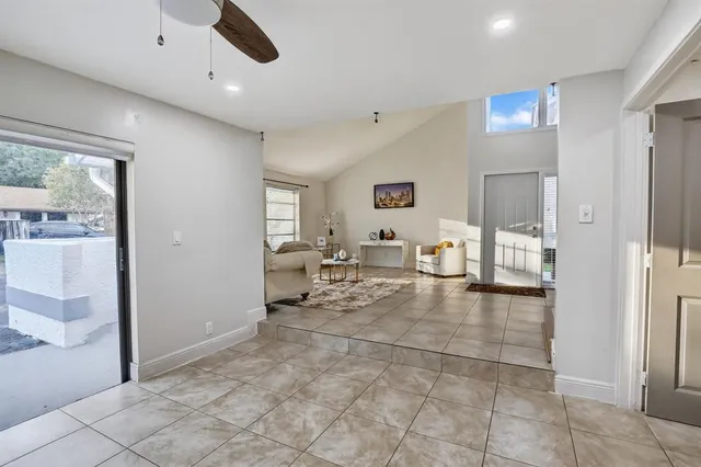 $585,000 | 3930 Southwest 82nd Terrace, Davie, FL 33328