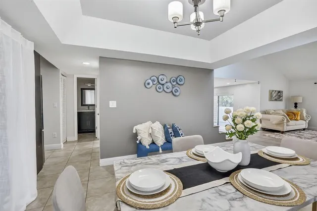 $585,000 | 3930 Southwest 82nd Terrace, Davie, FL 33328