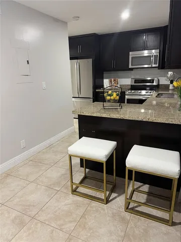 $585,000 | 3930 Southwest 82nd Terrace, Davie, FL 33328