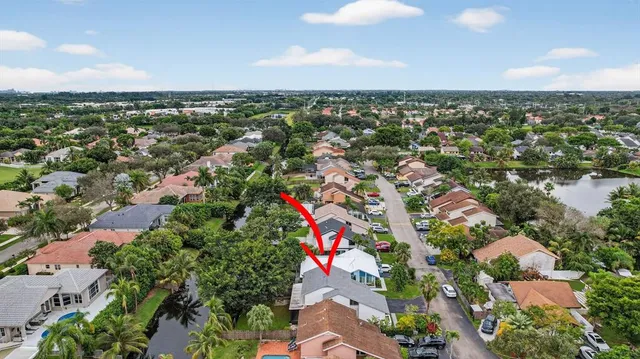 $585,000 | 3930 Southwest 82nd Terrace, Davie, FL 33328