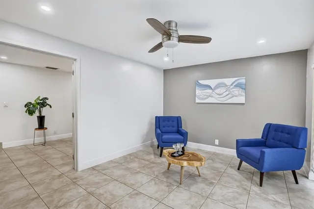 $585,000 | 3930 Southwest 82nd Terrace, Davie, FL 33328