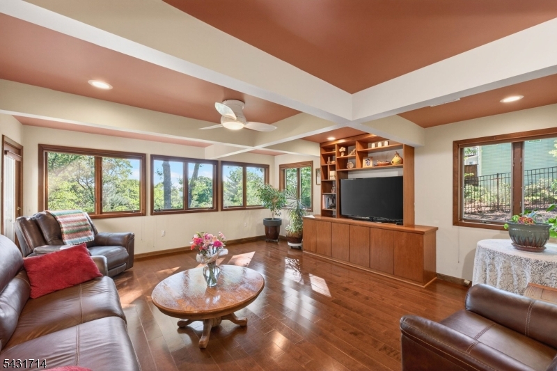 1530 Mountain Top Road Bridgewater, NJ 08807 - Photo 16 of 50