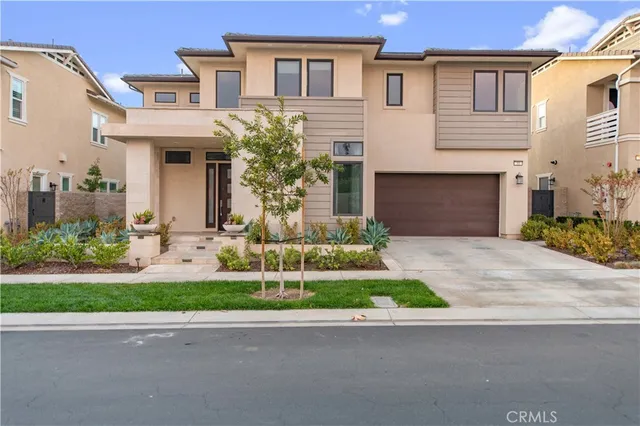 $8,000 | 55 Crater, Irvine, CA 92618