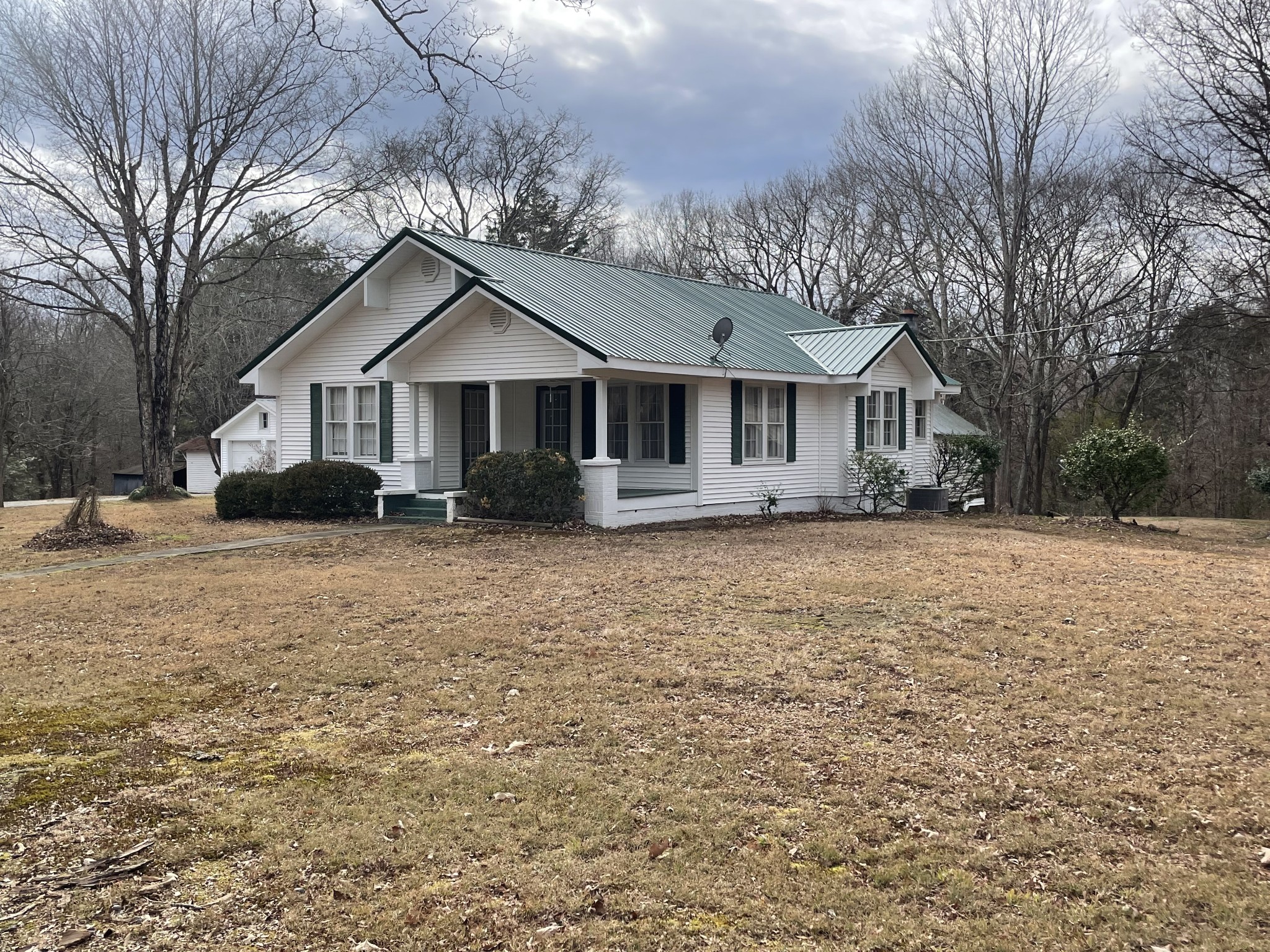 6265 Lower Big Sandy Road Big Sandy, TN 38221 - Photo 2 of 22 Gallery Image 2