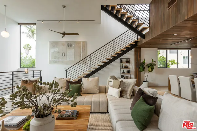 $2,880,000 | 520 Broadway Street, Venice, CA 90291