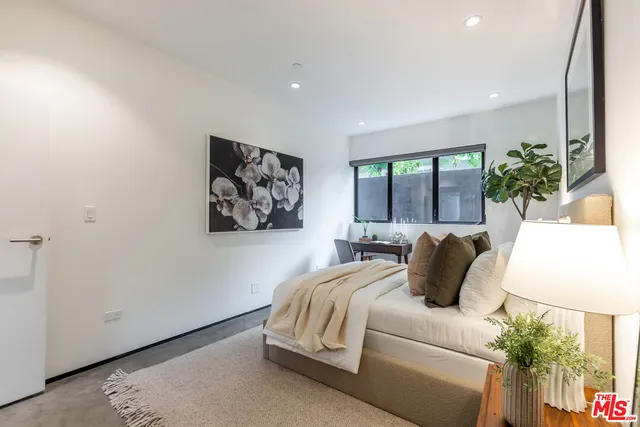 $2,880,000 | 520 Broadway Street, Venice, CA 90291