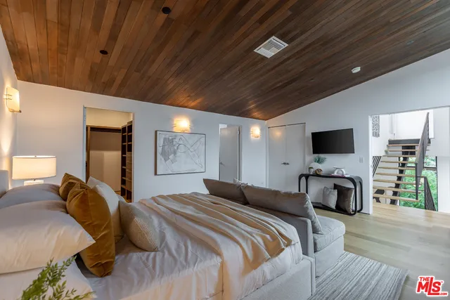 $2,880,000 | 520 Broadway Street, Venice, CA 90291