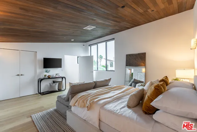 $2,880,000 | 520 Broadway Street, Venice, CA 90291