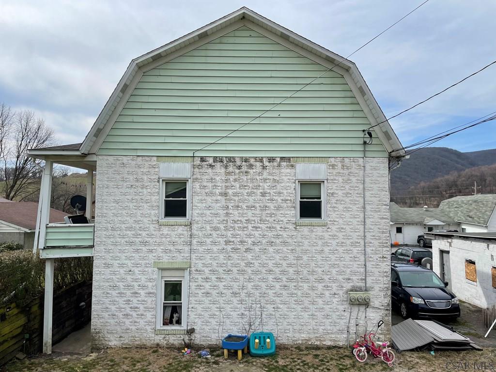 530 Naylor Road Johnstown, PA 15906 - Photo 8 of 58