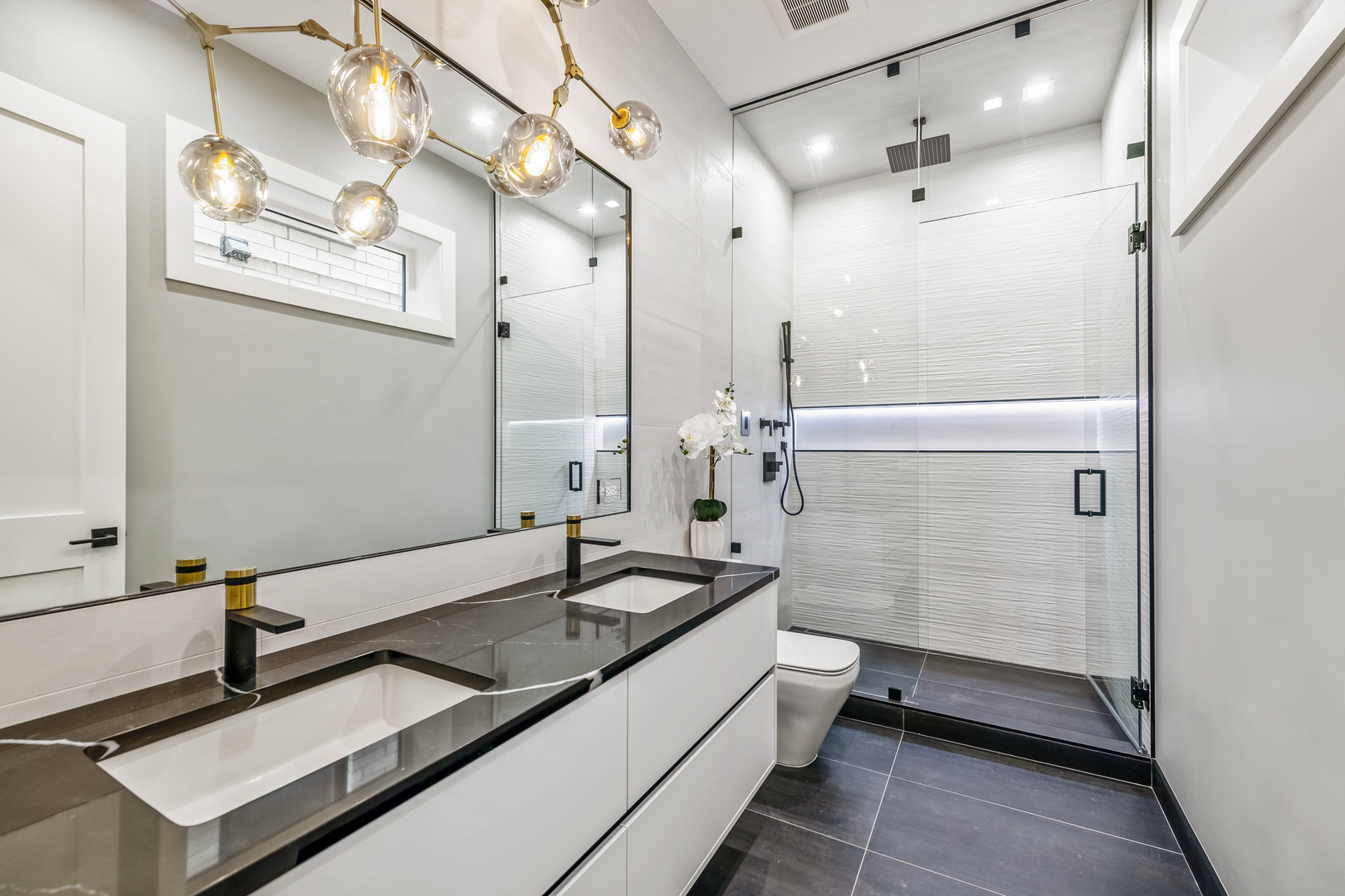 1446 West Chestnut Street, Unit 2 Chicago, IL 60642 - Photo 12 of 16