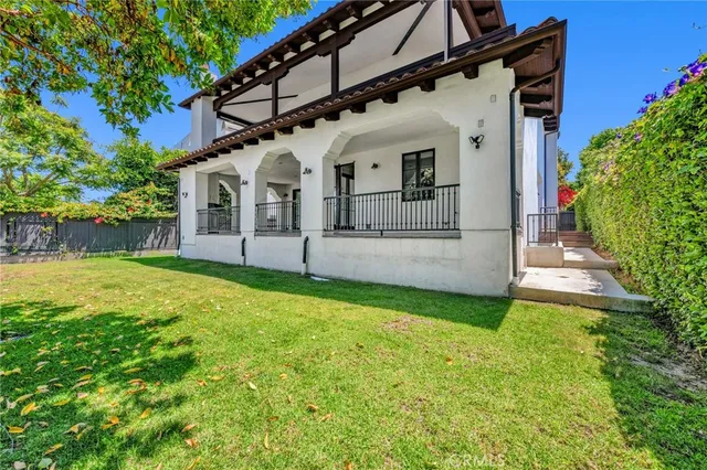 $10,995 | 221 VÃa Alameda, Redondo Beach, CA 90277