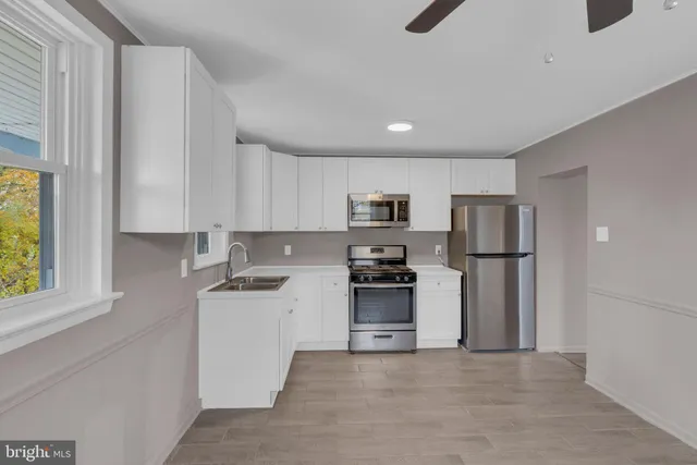 $2,400 | 713 Public Road, Palmyra, NJ 08065