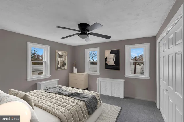 $2,400 | 713 Public Road, Palmyra, NJ 08065