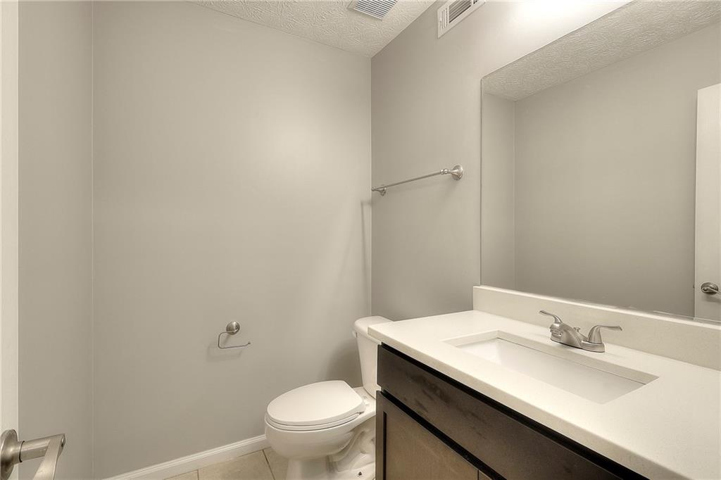 372 Ashton Way Winder, GA 30680 - Photo 11 of 29