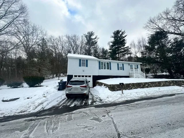 $3,600 | 96 Harris Street, Methuen, MA 01844