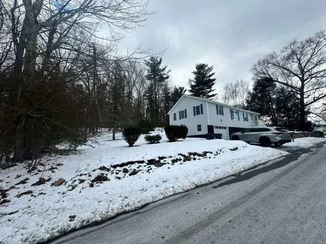 $3,600 | 96 Harris Street, Methuen, MA 01844