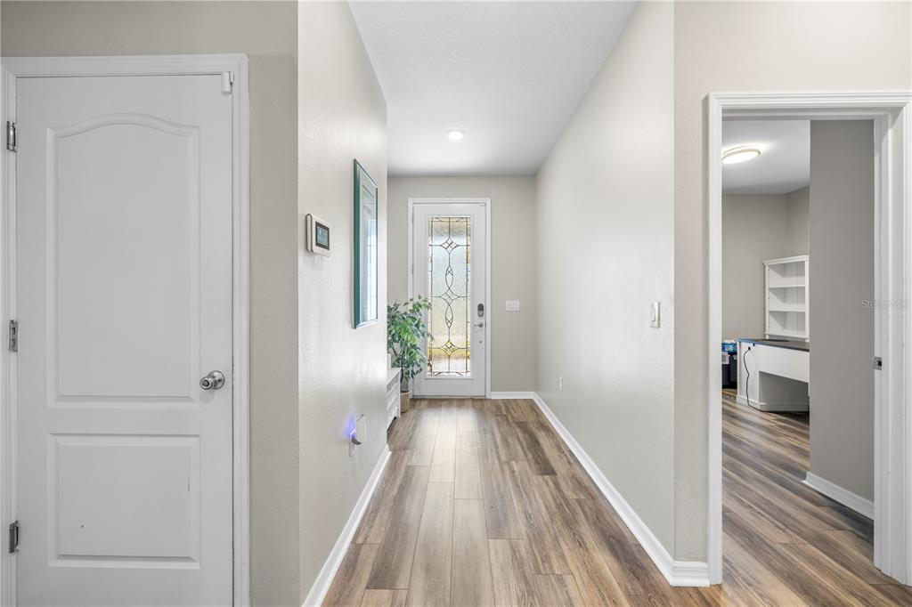 7618 Pool Compass Loop Wesley Chapel, FL 33545 - Photo 9 of 80