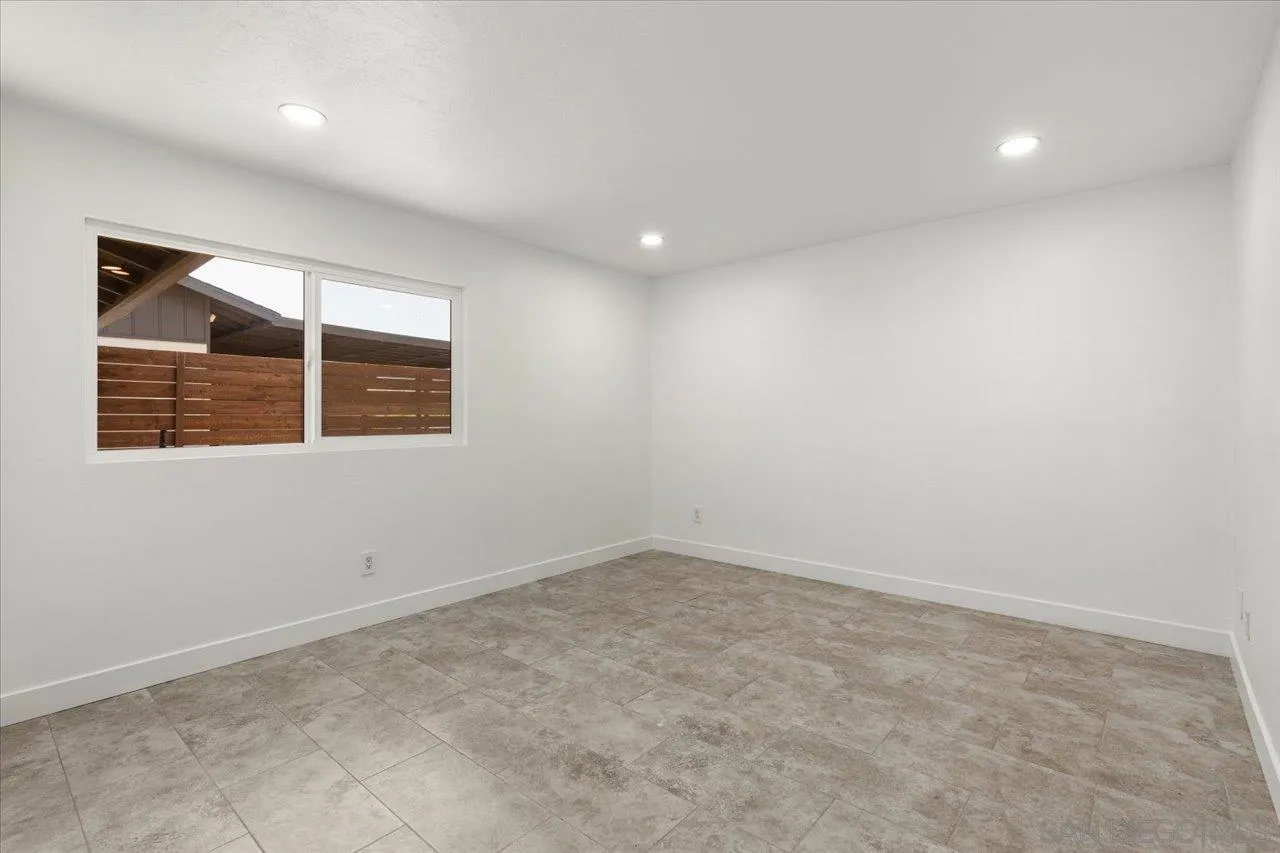 30118 Miller Road Valley Center, CA 92082 - Photo 44 of 75 an empty room with a window