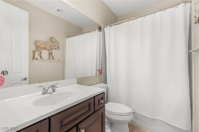 $2,000,000 | 631 Coriander Canyon Court, Las Vegas, NV 89138