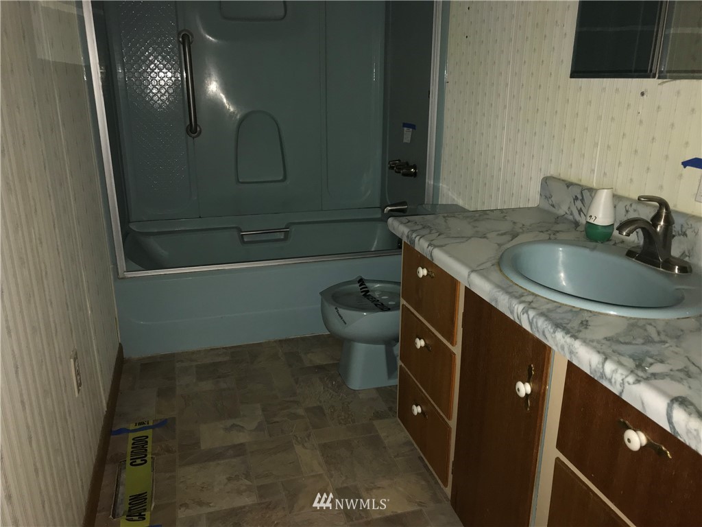 274 North Dale Road Moses Lake, WA 98837 - Photo 3 of 13 Gallery Image 3