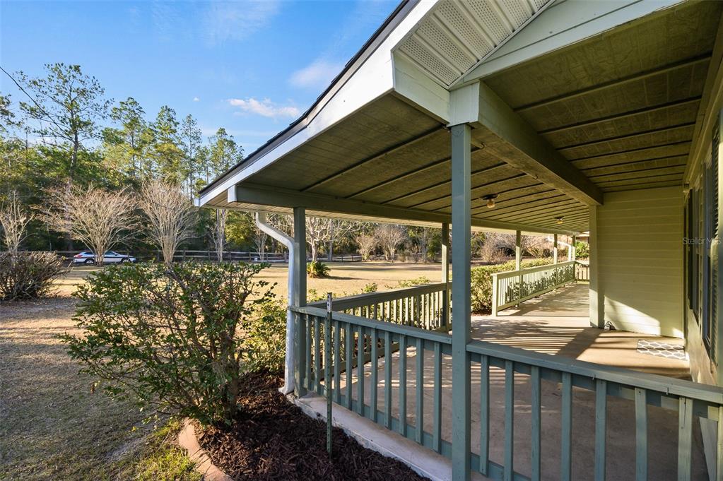 6878 Southwest 36th Street Lake Butler, FL 32054 - Photo 6 of 30 a view of a porch