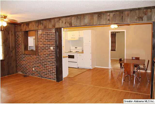 2833 Clyburne Street Bessemer, AL 35023 - Photo 5 of 20