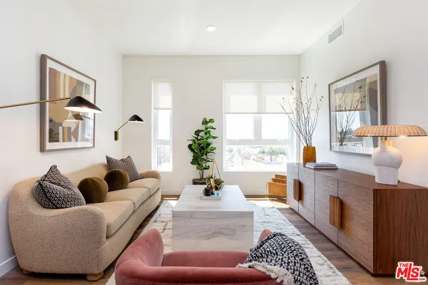 $2,770 | 839 South Fedora Street, Unit 709, Los Angeles, CA 90005