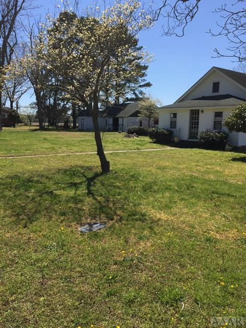 647 North Sandy Hook Road Shawboro, NC 27973 - Photo 19 of 38