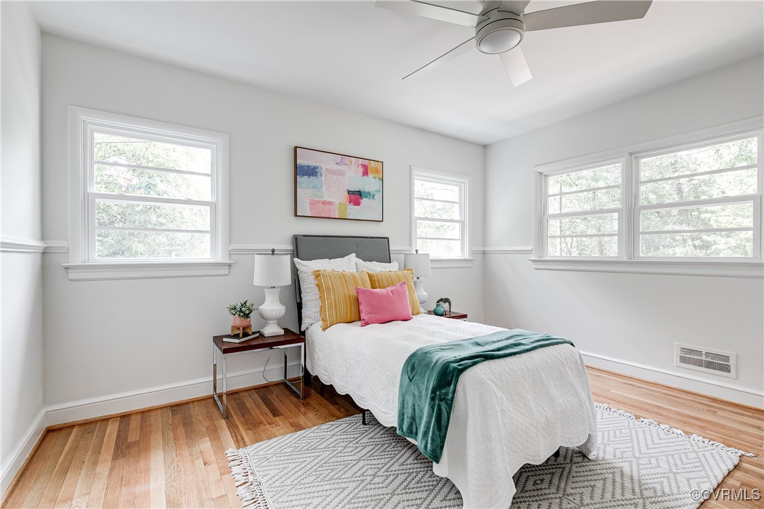 7654 Cherokee Road Richmond, VA 23225 - Photo 27 of 35 a bedroom with a bed and a window