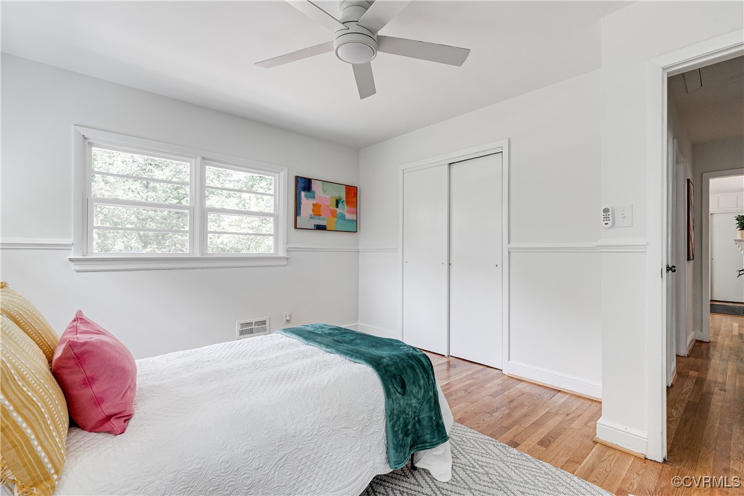 7654 Cherokee Road Richmond, VA 23225 - Photo 28 of 35 a bedroom with a bed and a window
