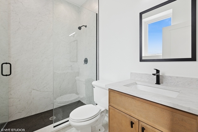 3219 North Elston Court, Unit 2 Chicago, IL 60614 - Photo 7 of 14