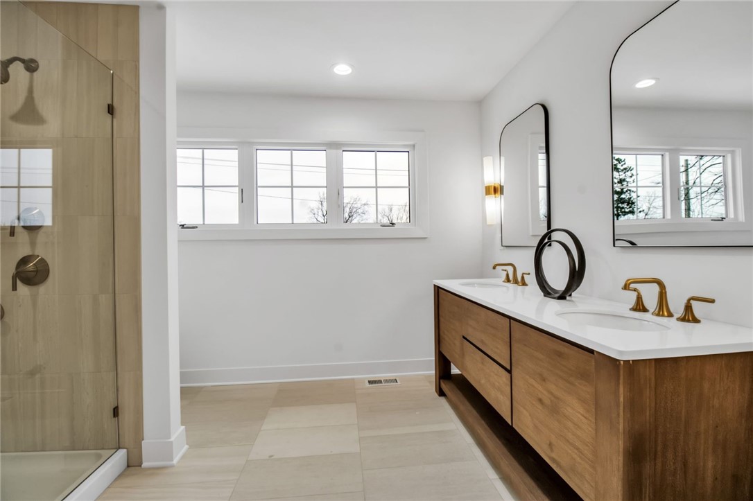 9767 Greiner Road Clarence, NY 14031 - Photo 19 of 26