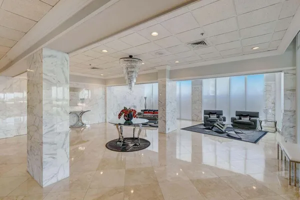 $3,000 | 5440 North Ocean Drive, Unit 903, Singer Island, FL 33404