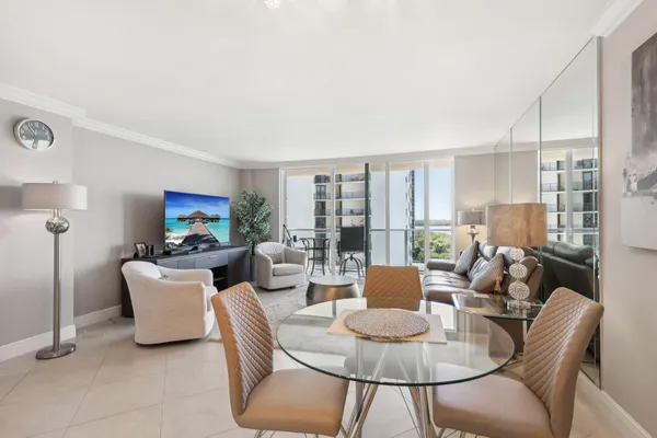 $3,000 | 5440 North Ocean Drive, Unit 903, Singer Island, FL 33404