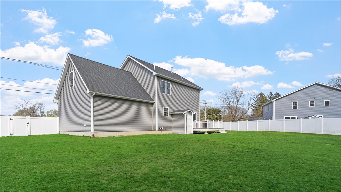 488 Long Street Warwick, RI 02886 - Photo 37 of 43