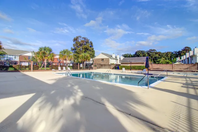 $320,000 | 2932 Cathedral Lane, Charleston, SC 29414