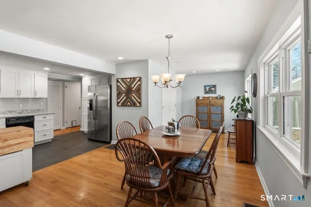 $875,000 | 49 Minivale Road, Stamford, CT 06907