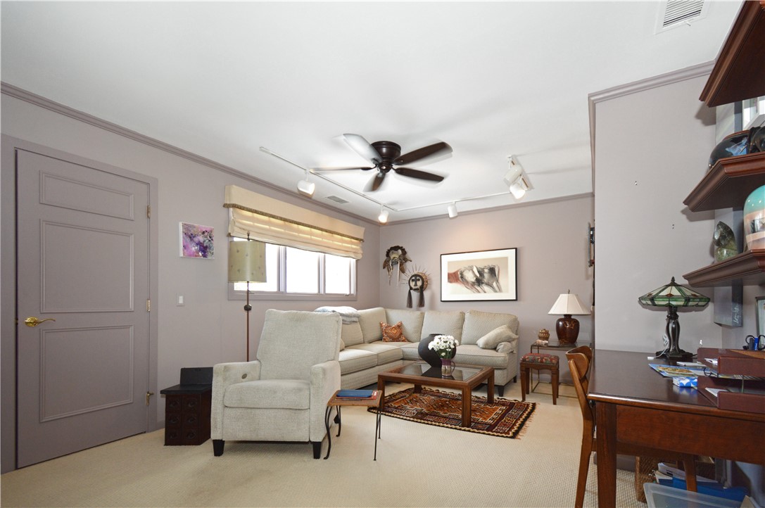 39 Bagy Wrinkle Cove, Unit 39 Warren, RI 02885 - Photo 19 of 38