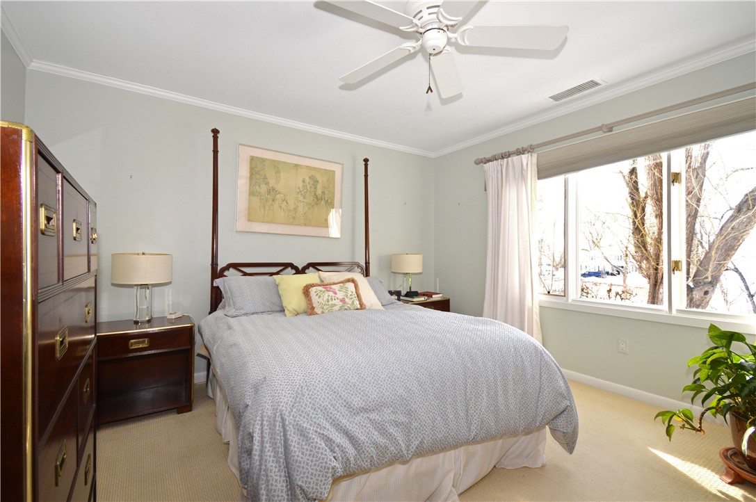 39 Bagy Wrinkle Cove, Unit 39 Warren, RI 02885 - Photo 21 of 38