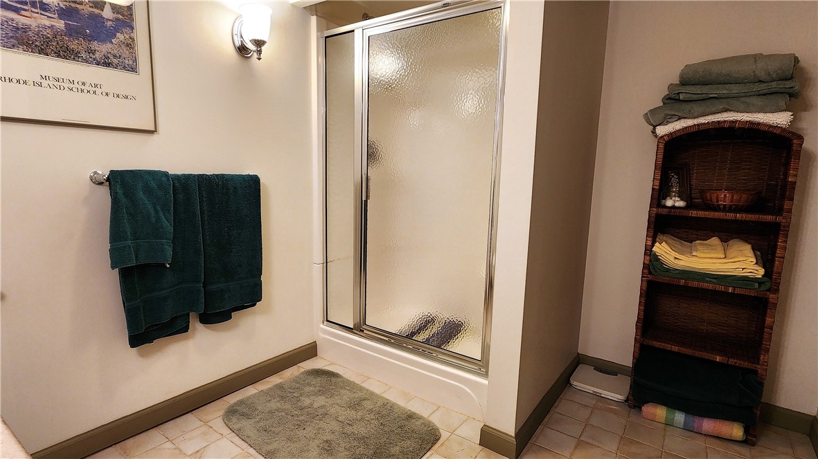 39 Bagy Wrinkle Cove, Unit 39 Warren, RI 02885 - Photo 32 of 38