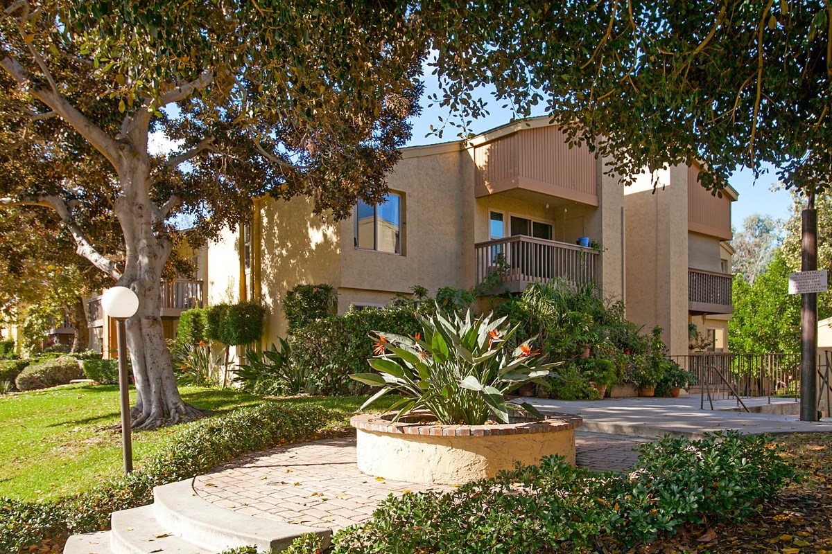 6006 Rancho Mission Road, Unit 276 San Diego, CA 92108 - Photo 2 of 14