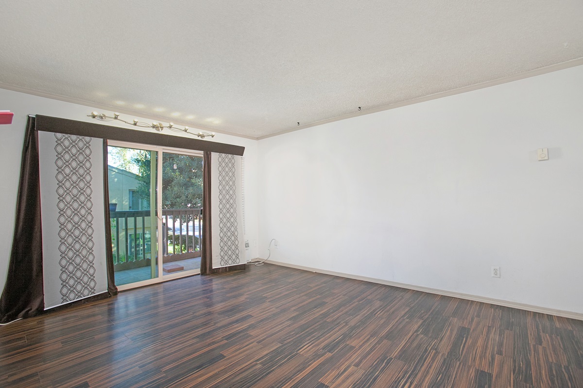 6006 Rancho Mission Road, Unit 276 San Diego, CA 92108 - Photo 8 of 14