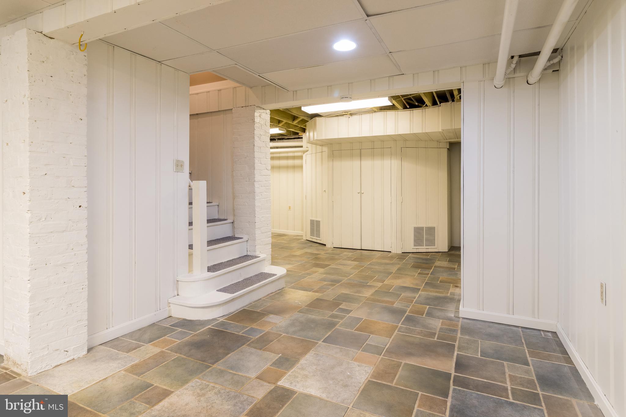 31 Overbrook Road Catonsville, MD 21228 - Photo 40 of 56 Gallery Image 40